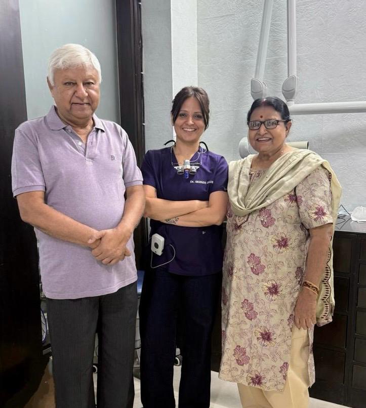 Mrs Kumkum Narayan